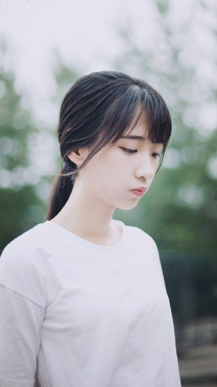 幸福那么简单，又那么遥远 小清新唯美QQ皮肤女生大图