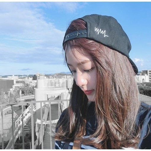 我怕遗忘了你对我的那份温柔 唯美女生QQ皮肤背景图片
