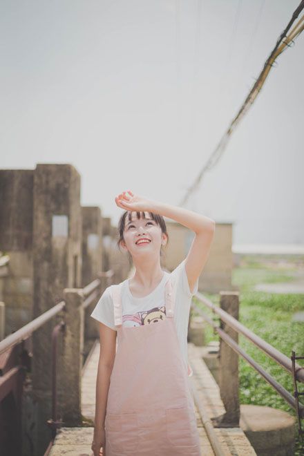 微风轻起 我喜欢你 可爱的女生QQ皮肤