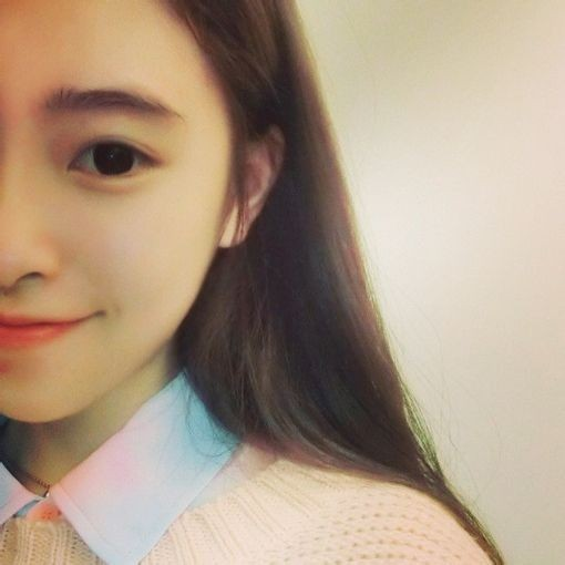 等不到的爱，结局的只有痛 暖色唯美女生QQ皮肤