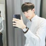喜欢自拍的男生时尚个性头像