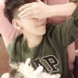 心里能装着一些时间带不走的淡淡悲伤，也是一种幸福