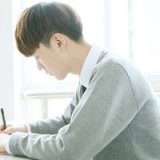不要怪人家不秒回你 ，自己想想你重要吗？