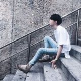 不想你太难花开的太晚，回首爱已曲终人散