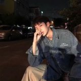 下辈子 宁当风流狗 不做痴情种