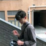那种连见面都很奢侈的关系你要我怎么去维护 ​​̴