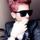 想将凳子向你那边挪近些