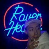 手留给我 爱留给我 怀抱也留给我