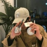 星光坠入你眼里 我想你落进我心里