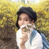轻描淡写你给的爱 时尚气质的女生微信头像大全