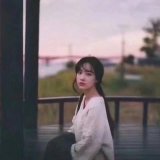 凭什么你不在我就要难过