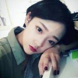 骚年 我们说好的只爱自己 意境唯美女生头像
