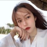 他有一把糖逢人就给却偏说给你的那颗最甜