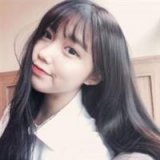 没有合适的伞宁愿选择淋雨 清纯可爱的女生头像