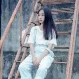 你从来不让我走开，也不叫我留下来