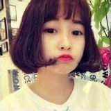 艳丽的红唇唯美QQ女生头像
