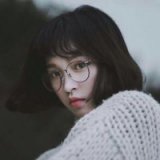 我有孤独和烈酒，却把青春喂了狗