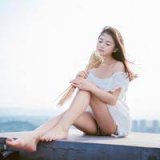 熬过年少轻狂我嫁你 唯美女生头像
