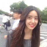 脾气好但性子傲 吊儿郎当又爱笑