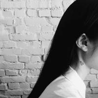 他们都再说我很爱你 唯美可爱的女生头像