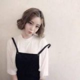 一身傲骨，只会笑到癫狂。