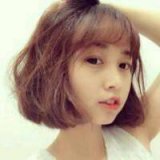 短发女孩QQ头像 假情假意假人心