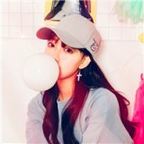 戴帽子的个性女生头像