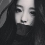 爱尘心底的伤感女生黑白色QQ头像