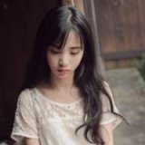 戴墨镜的潮流女生头像 等到天放晴的时候，也许我会好好再爱你一
