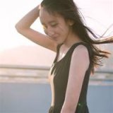 难过了不要告诉别人，自己陪着自己就好