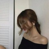 为别人活着的日子真可笑。