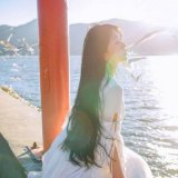 清新唯美的暖色女生头像2017