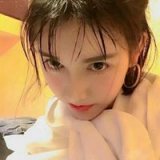 在情怀里市侩 旁人不敢来拆穿