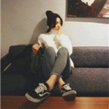 即使心中掀起惊涛骇浪 可表面看来却平淡无奇