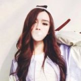 错风拥你，好不好。唯美气质的女生QQ头像