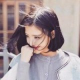 短发意境好看的女生QQ头像