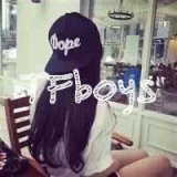 带字FTBOYS女生背影QQ头像