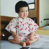 可爱圆圆的萌娃儿