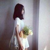 我姓李却不在你心里 韩系女生头像