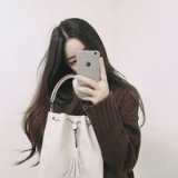 爱我的人，前途无量 意境伤感的女生头像大全