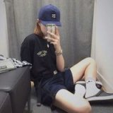 爱自拍的潮流女生QQ头像大全