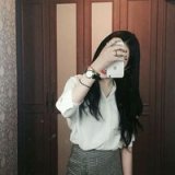 坚强的背后是多么的寒酸