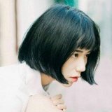 我不讨人喜欢 请你直接爱上我 ​​​