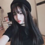 人潮拥挤别忘了牵起我的手
