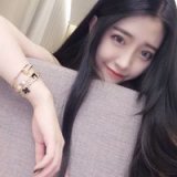 曾经信誓旦旦的承诺，如今变成不值得一提的心酸。