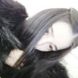 长发时尚女生头像