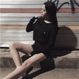 茶凉言尽的伤感女生头像