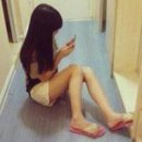 浓妆艳抹下的沧桑