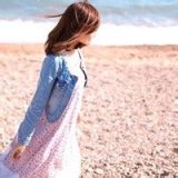 海边唯美的小清新女生qq头像