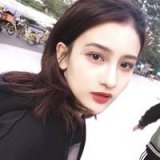 是谁撑起了你的胸膛